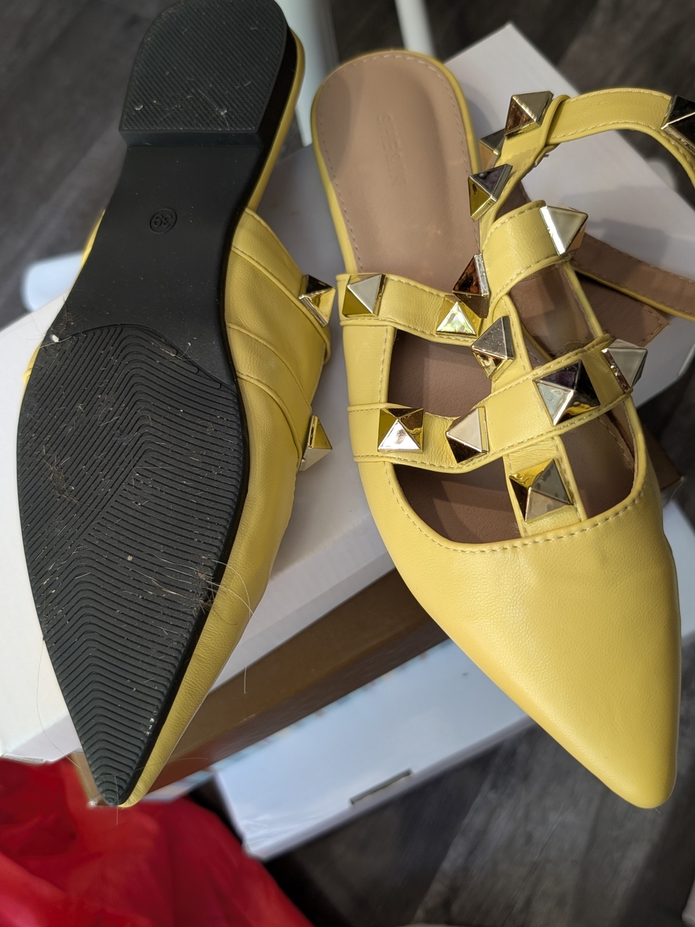 SHEIN Yellow Pointed-Toe Studded Slide Flats